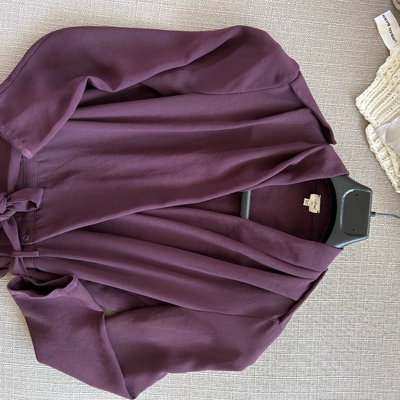 Wilfred Sabine Wrap Dress- size two - Picture 3 of 9